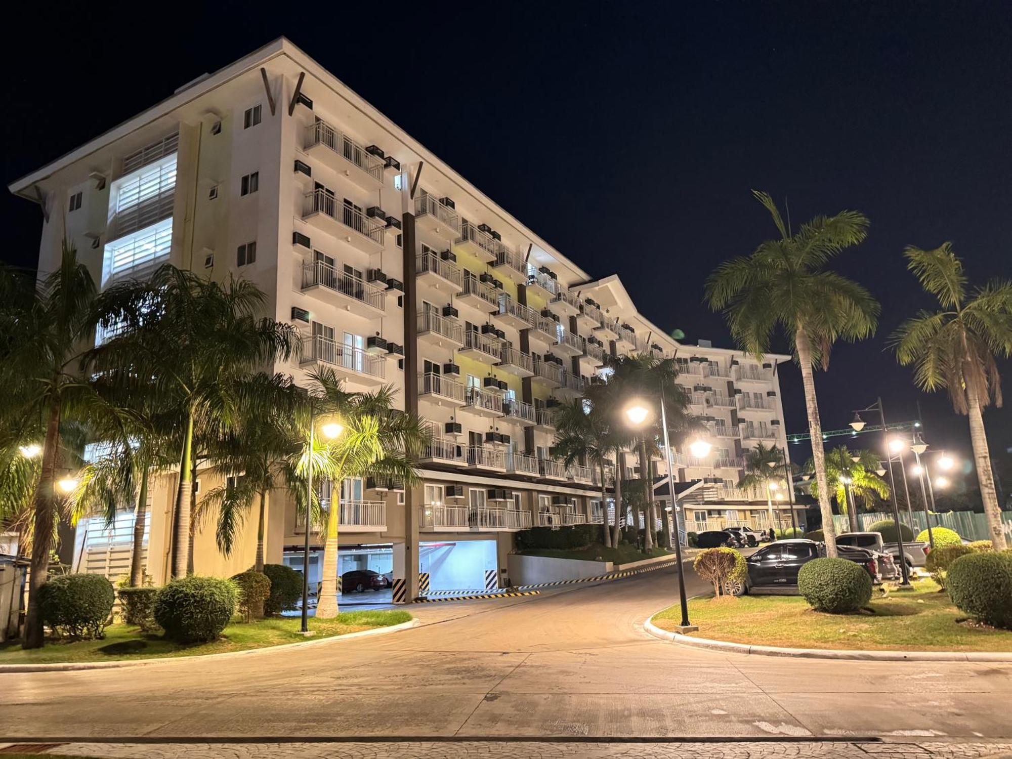 Ania Rooms@Amani Grand Residences Near Airport Lapu-Lapu City Exteriér fotografie